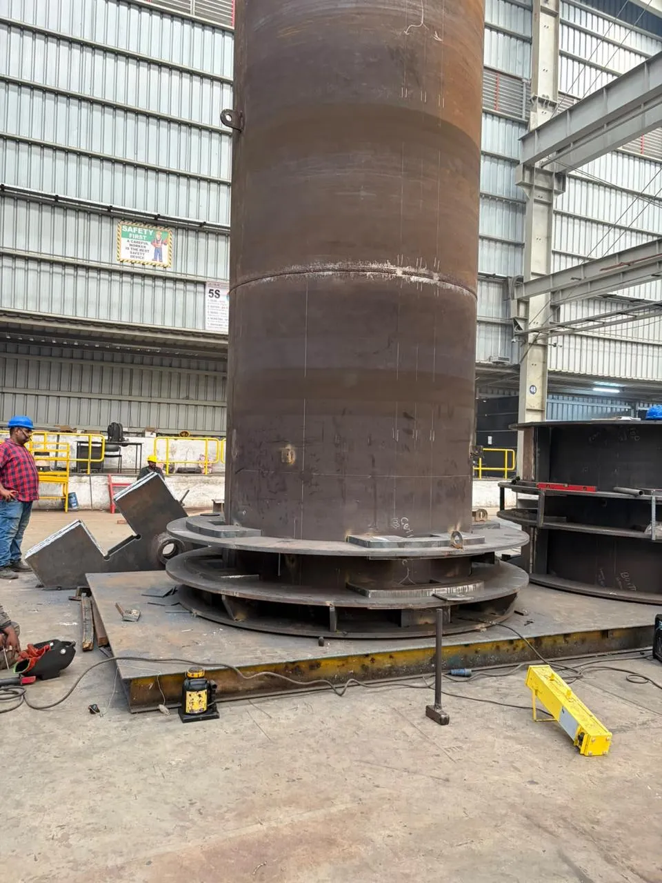A jack-up leg section standing on its stiffened ring base